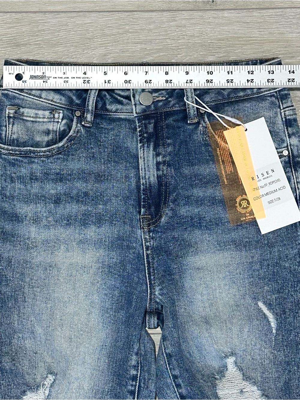 Risen NWT High Rise Distressed Flare Jeans Women’s 7/28 Medium Wash - Picture 5 of 10